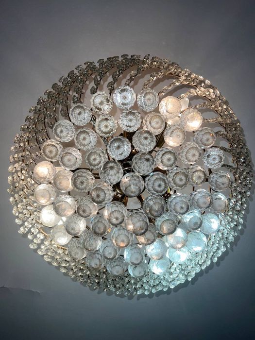 Люстра хрусталь шарики