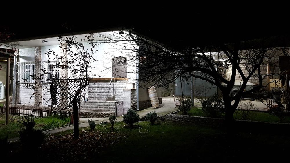 Дом-дача 10.2 сотки (2 участокав 1) два дома,сауна, бассейн