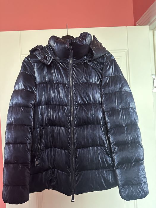 Продаю пальто  Куртка италия