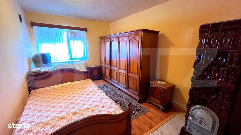 Casa de vanzare, 90 mp, 714 mp teren, langa Blaj