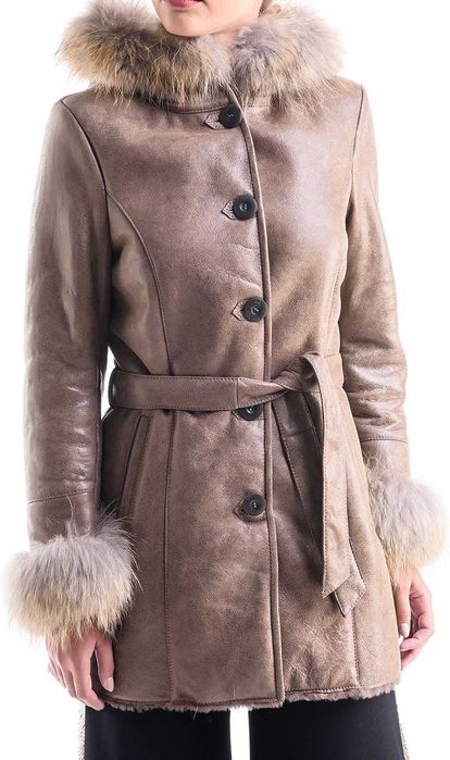 Haina din blana de miel si vulpe polara A&A Vesa