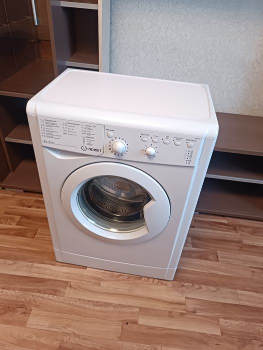 Стиральная машина автомат