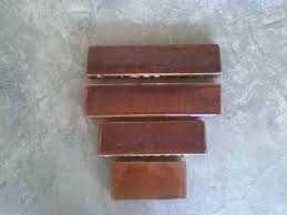 Etajere și materiale pentru sobe din teracotă, culori alb, maron, bej