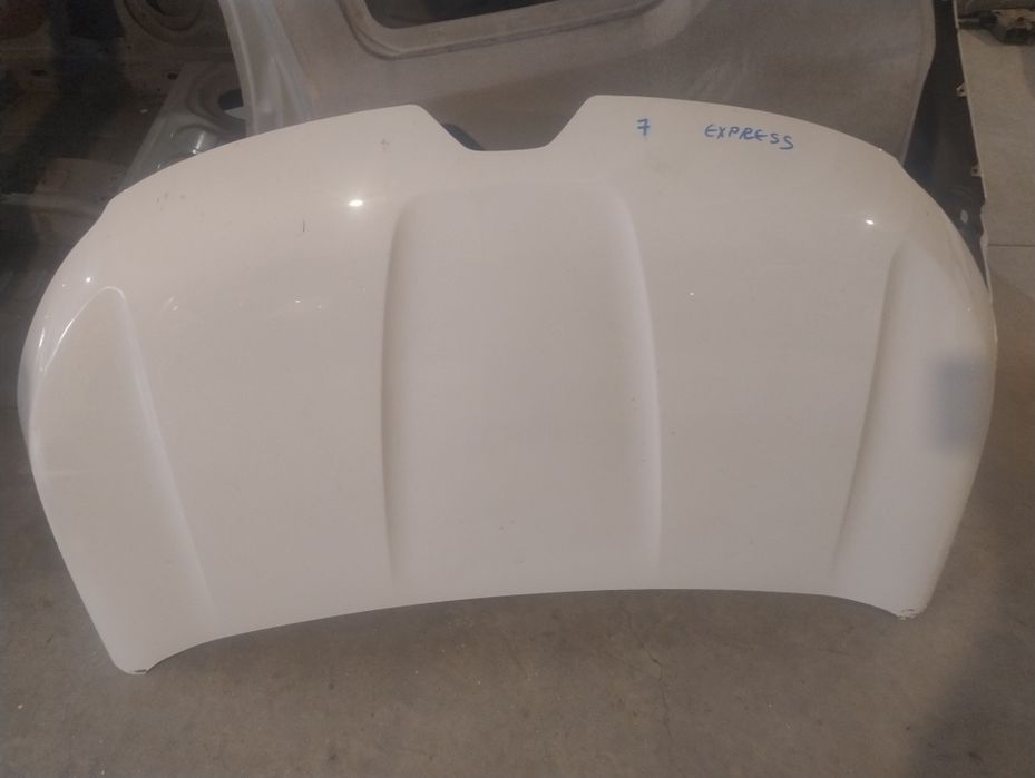 Capotă motor Renault Express