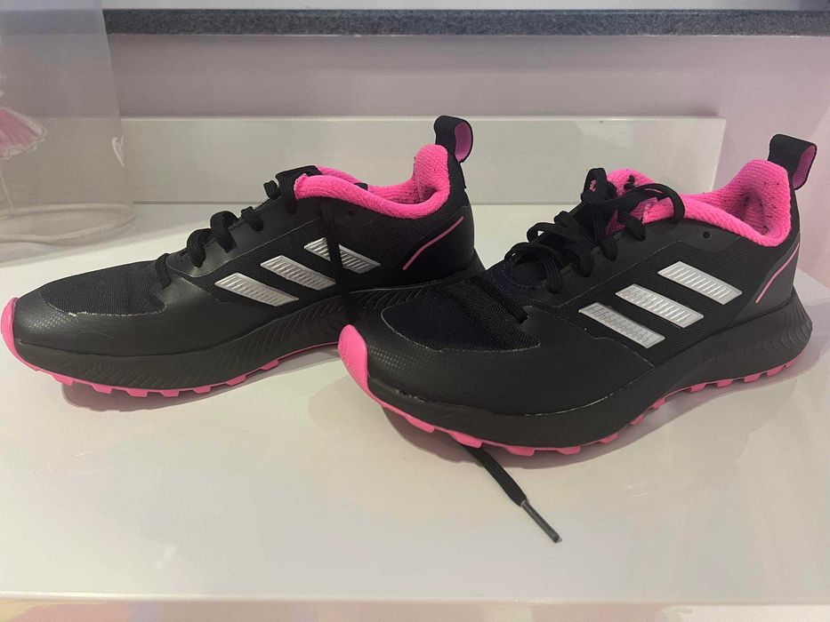 Маратонки Adidas