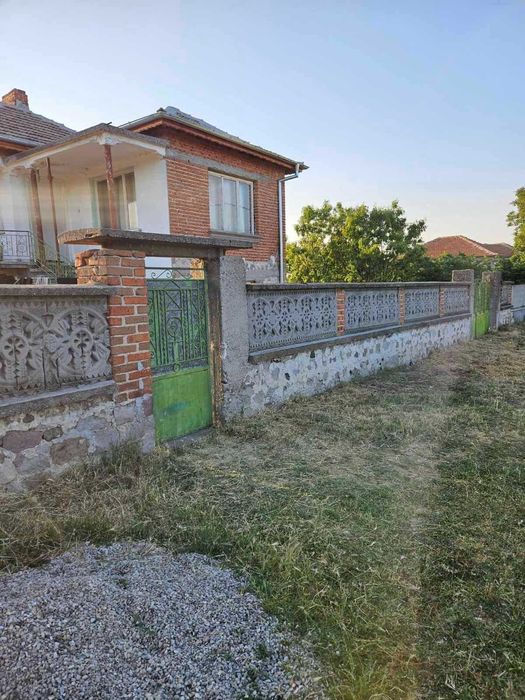 Продава се Къща в с. Дълбок извор, Област Пловдив - 140 кв.м за 308 €/кв.м - Снимка #2