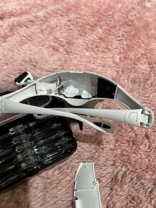 Очки увелтчительные, набор линз.