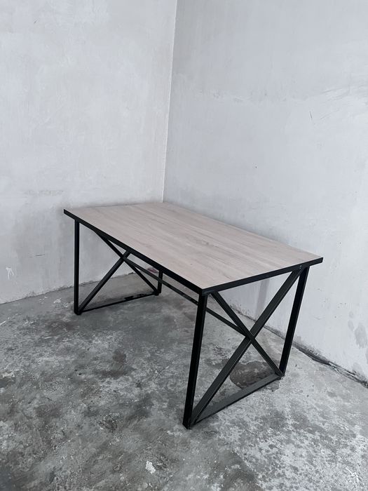 Кийим дукон учун маникен ва стол темир вешелкалар