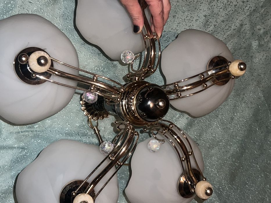 Люстра потолочная, висячая