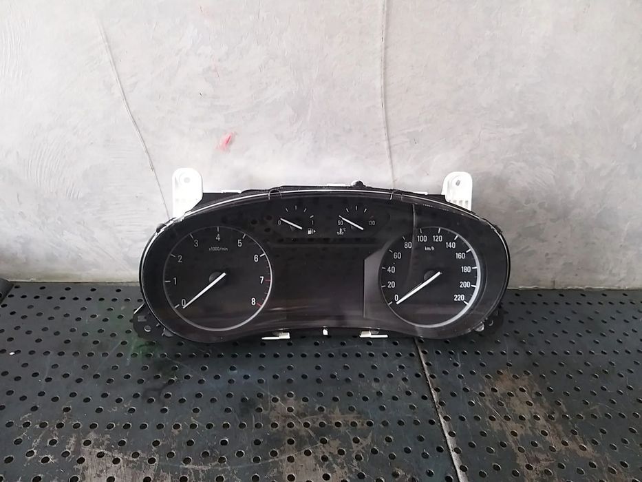 Ceasuri bord benzina opel mokka x j13 42483697 812372274