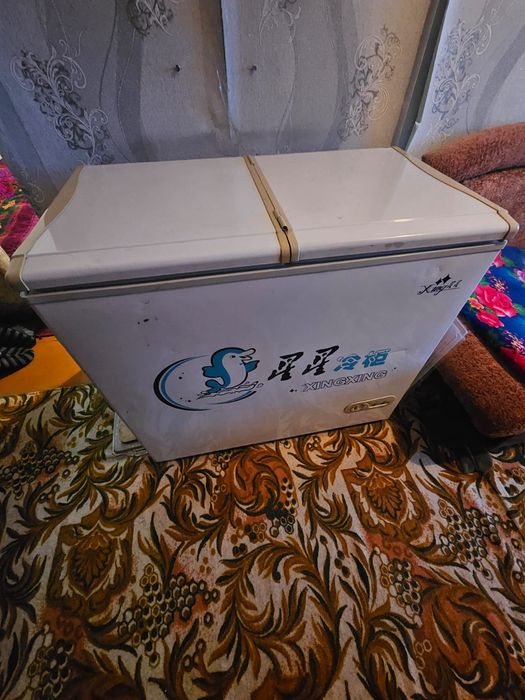 Продам морозильник