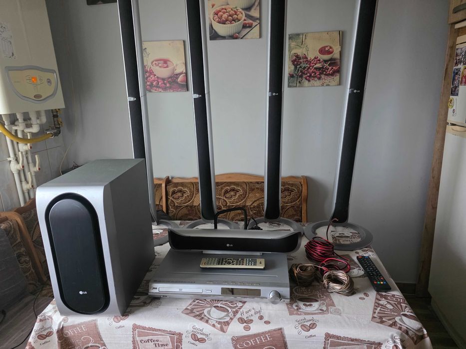 Sistem home teatre cinema LG 5+1