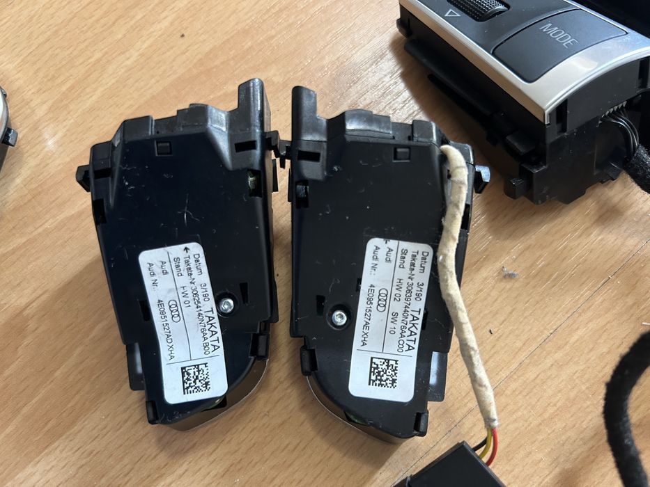 Comenzi volan Audi A6 C6 A4 B8 Q5 A3 A5 A8 Q7