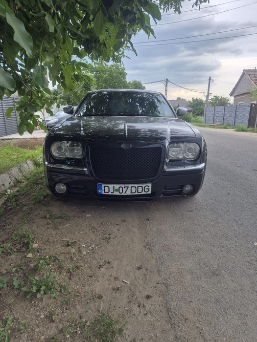 Vând Chrysler 300C CRD  3.0 218CP