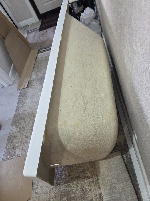 Бу акриловый ванна