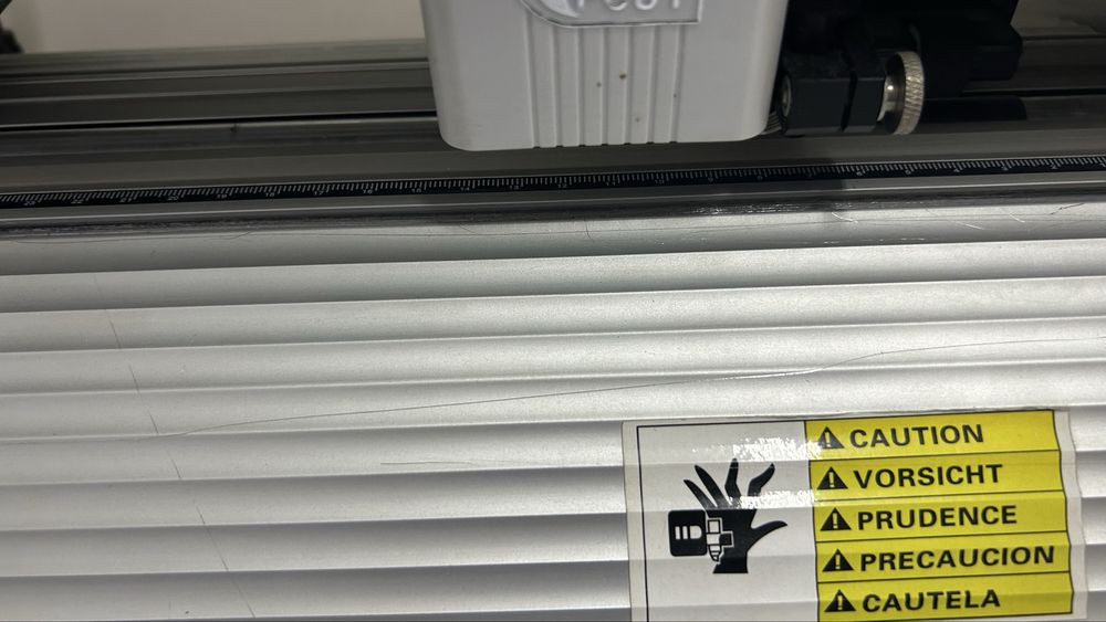 Продам режущий плоттер