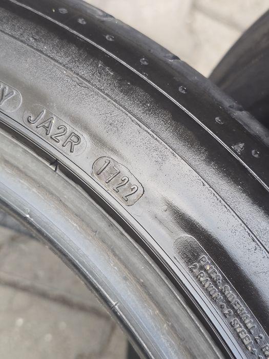 285 40 20 Dunlop