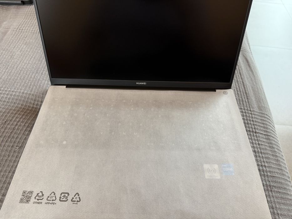 HUAWEI MateBook D16 nou i5-12450H 16GB RAM 1T SSD Win Garantie 2027