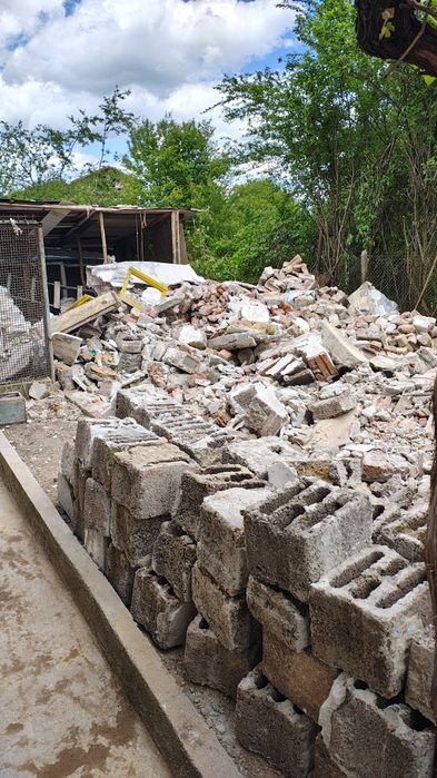 Транспортни и хамалски услуги кърти чисти извозва