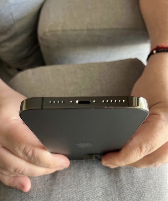 Iphone 13 pro max 100% Battery Health