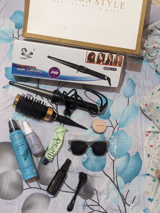 косметика и аксессуары