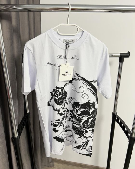 Tricouri BALMAIN super calitate