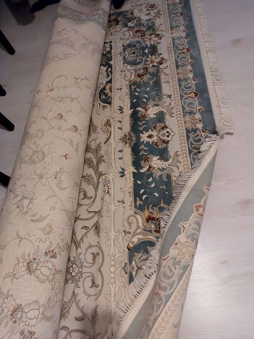 ковер в отличном состоянии