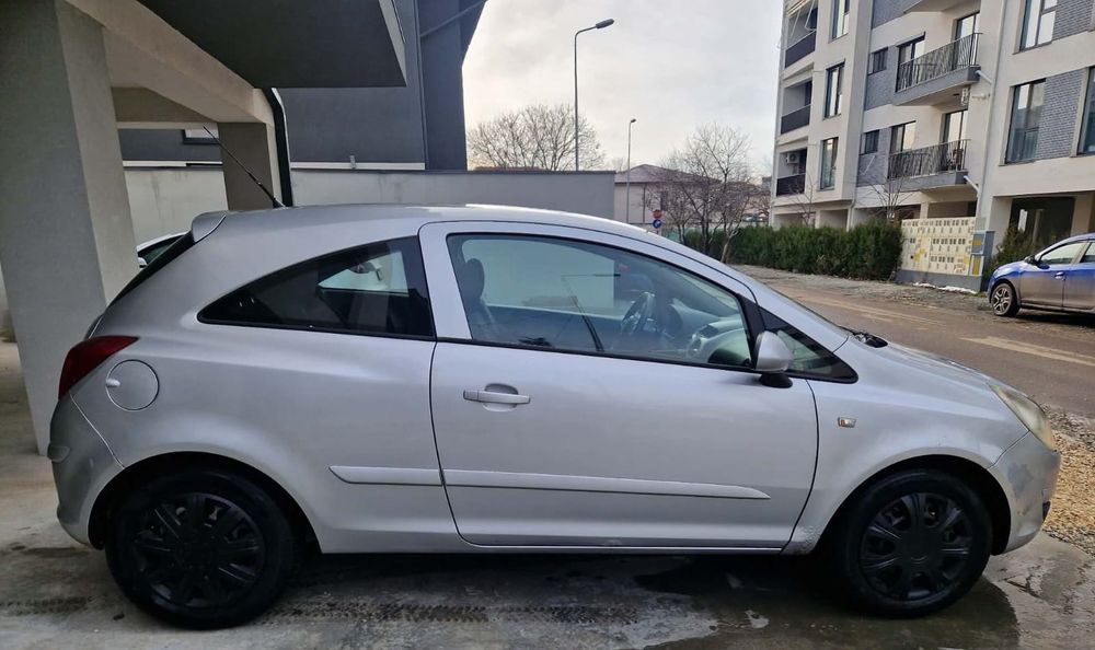 Urgent vând Opel corsa D An 2008