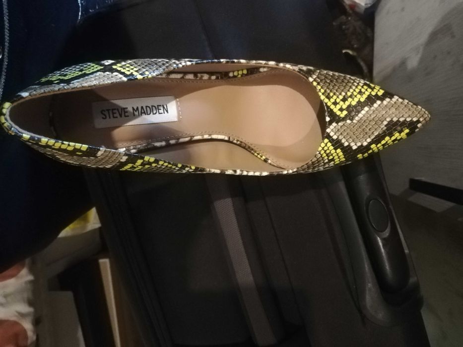 чисто нови обувки steve Madden, Kendall and Kelly,la bottini,rezerve
