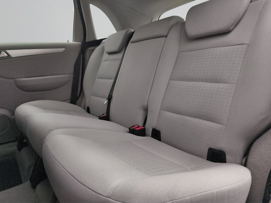 Мерцедес Б 170 с АГУ