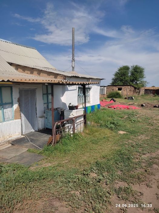 Продам дом  п. Озёрное