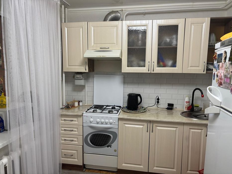 Продам! 2ком.кв 1/5эт.р-он Бензострой