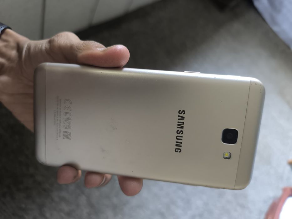 Samsung J5 prime идеальное состояние