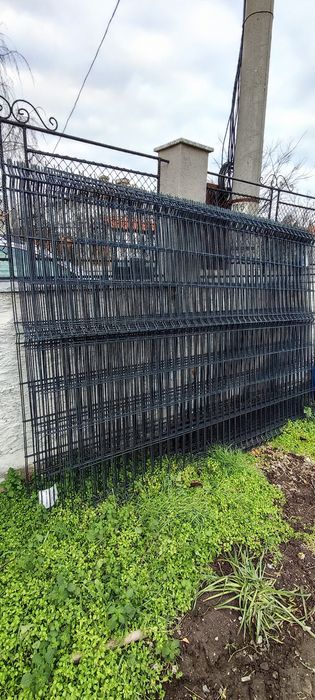 Оградни пана във комплект със колове