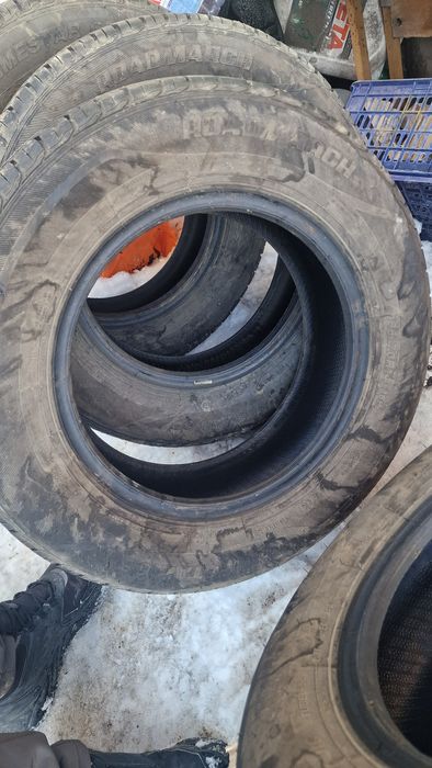 Продам резину комплект