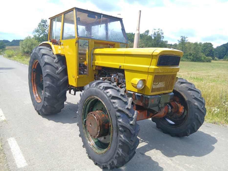 Tractor Fiat 1000 4x4 in 6 cilindri recent adus