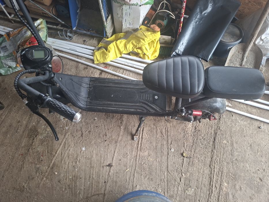 Scuter electric fără permis (se mai negociază la preț)!!