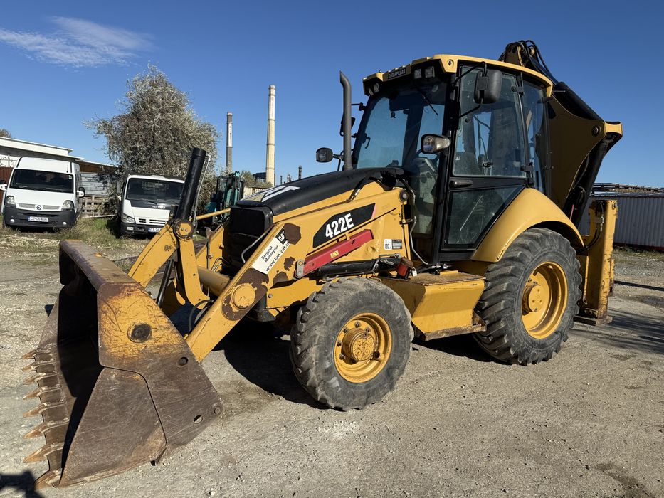 Buldoexcavator Caterpillar 422E 2010