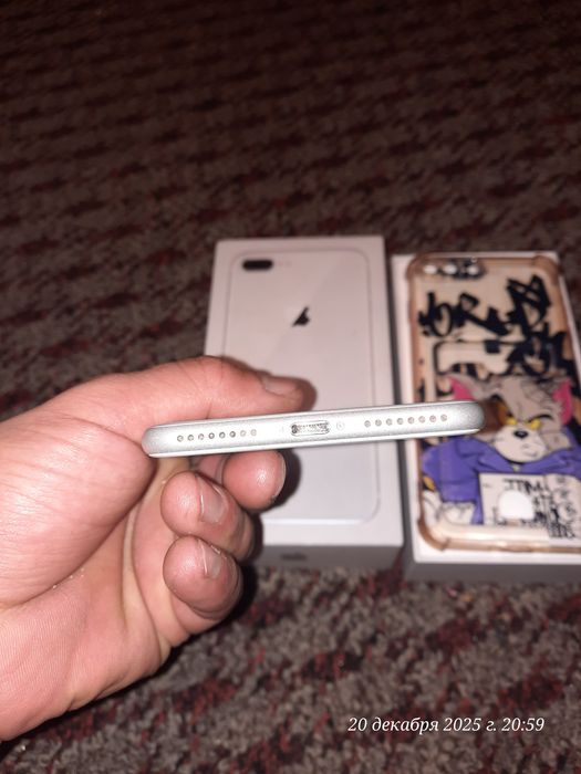 Iphone 8 plus 64 GB