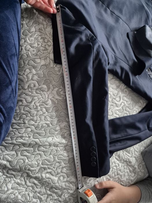 Vand costum copii 10 ani sau depinde de masuratori