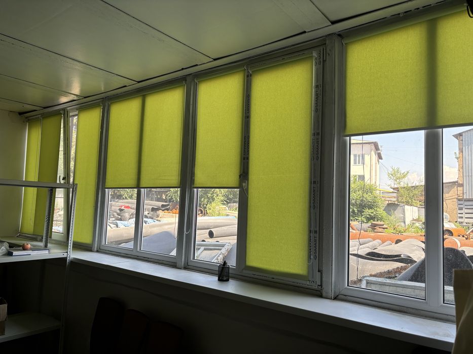 Жалюзи/День-ночь/Ролл-шторы/горизонтальные/Вертикальные