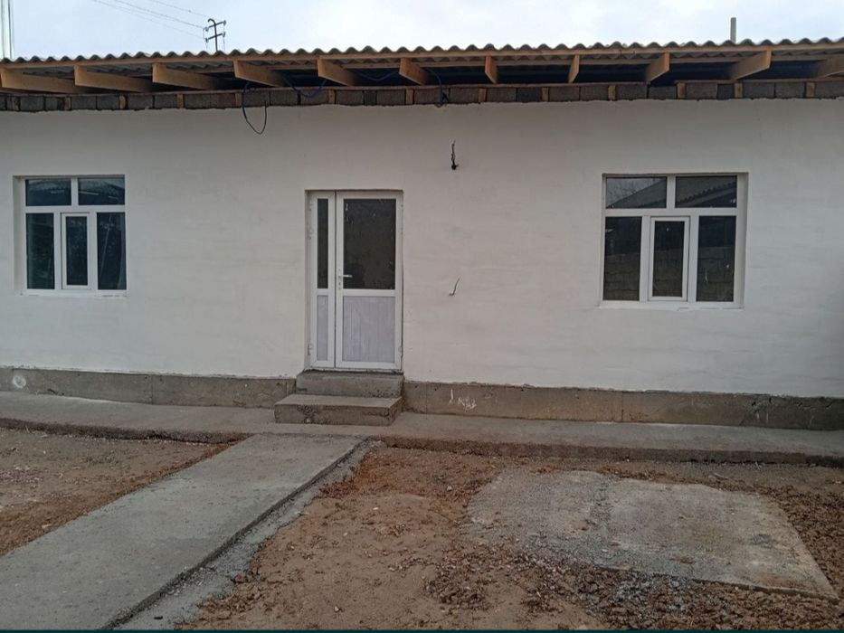 Янги курилган ховли сотилади