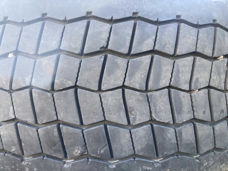 Гуми за камион 295-60-22.5 Continental dot 22