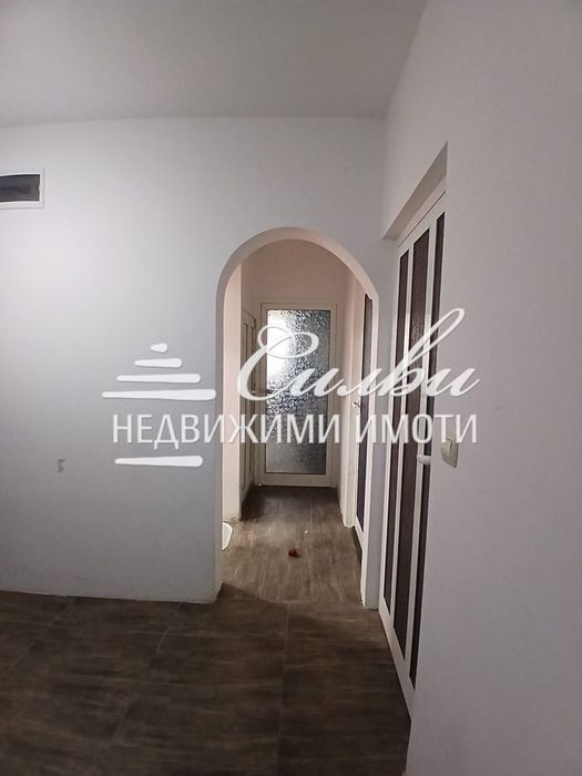 Четиристаен апартамент - кв. Тракия