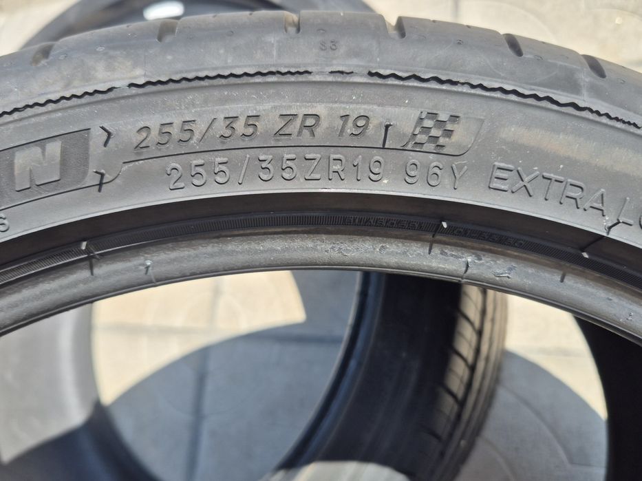 2бр всесезонни гуми 255/35/19 96Y Michelin Pilot Sport ALL SEASON