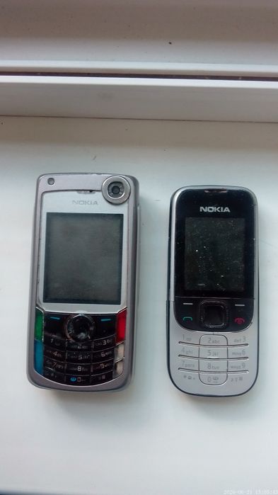 Nokia 6680 ва Nokia 2330i