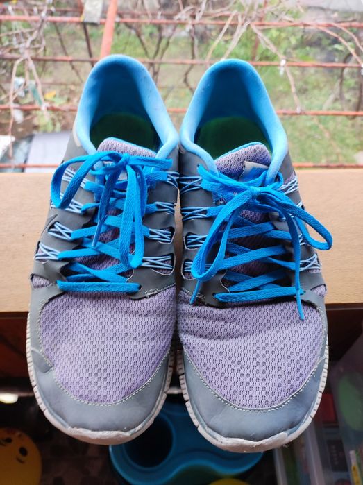 Adidasi nike free 5 45