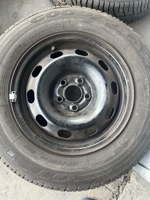 Джанти 14”  5х100 ЕТ38 5J за VW Skoda Audi с летни гуми