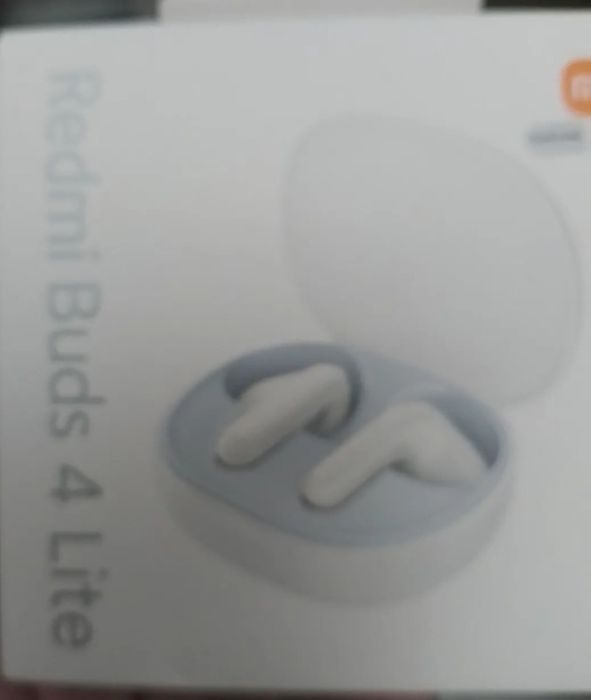 Power bank + naushniki