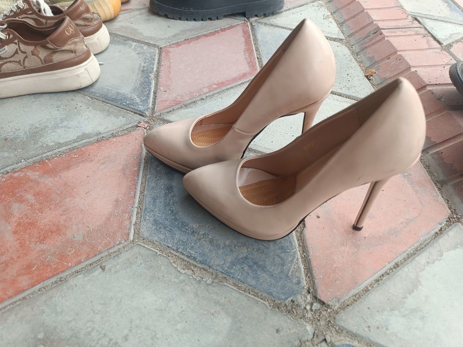 Аяқ киімдер Женская обувь